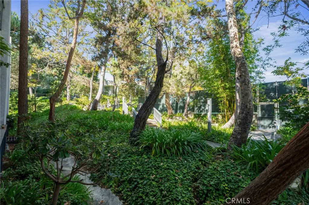 3604 W Estates Lane 117, Rolling Hills Estates, California 90274 home-pic-18