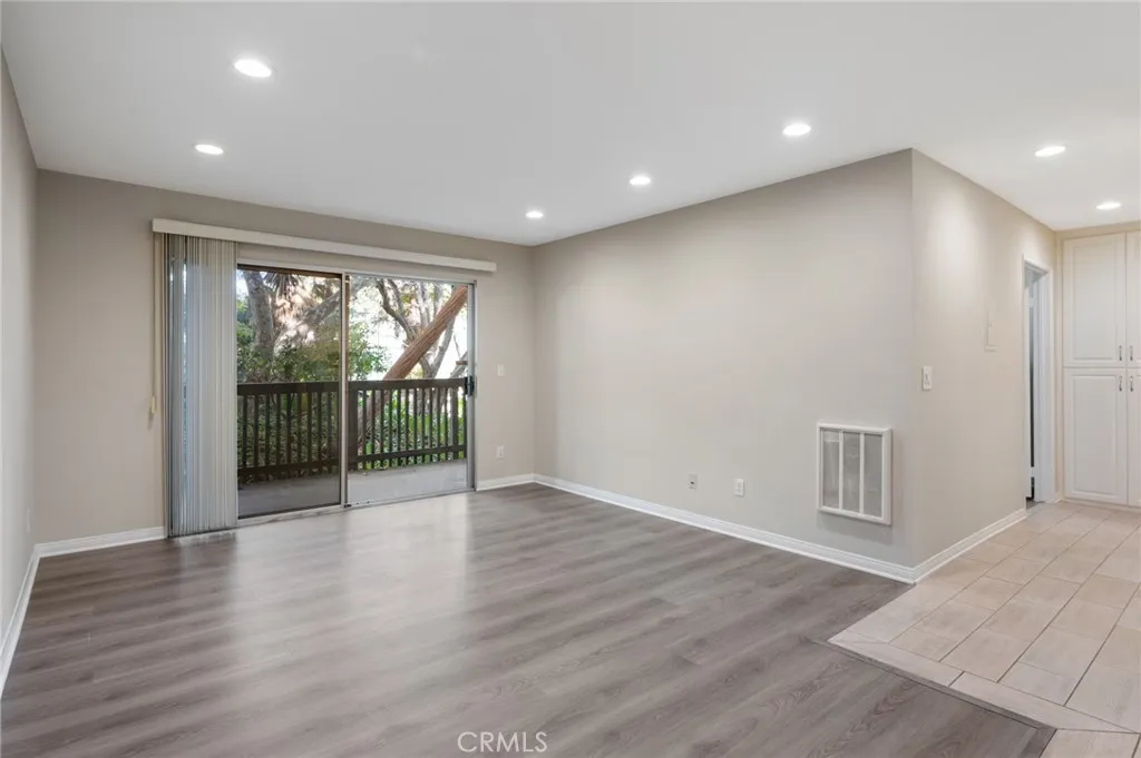 3604 W Estates Lane 117, Rolling Hills Estates, California 90274 home-pic-4