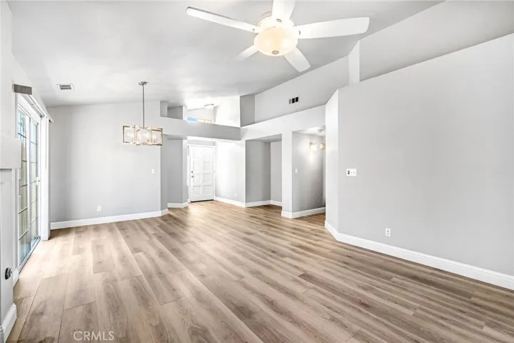645 E Champlain Drive 106, Fresno, California 93730