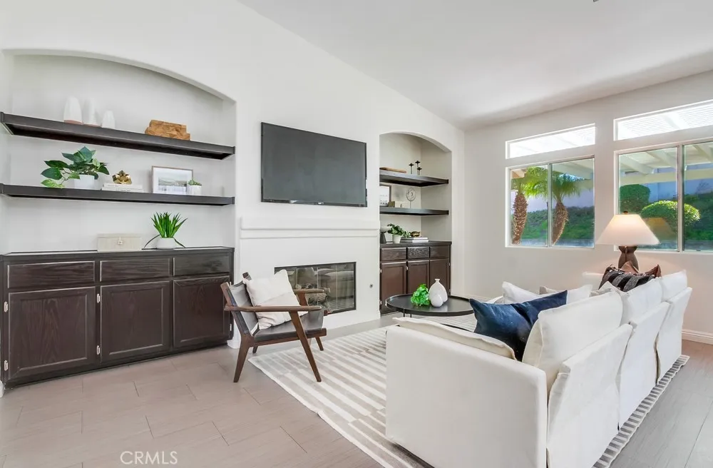 1547 Saran, Oceanside, California 92056 home-pic-14