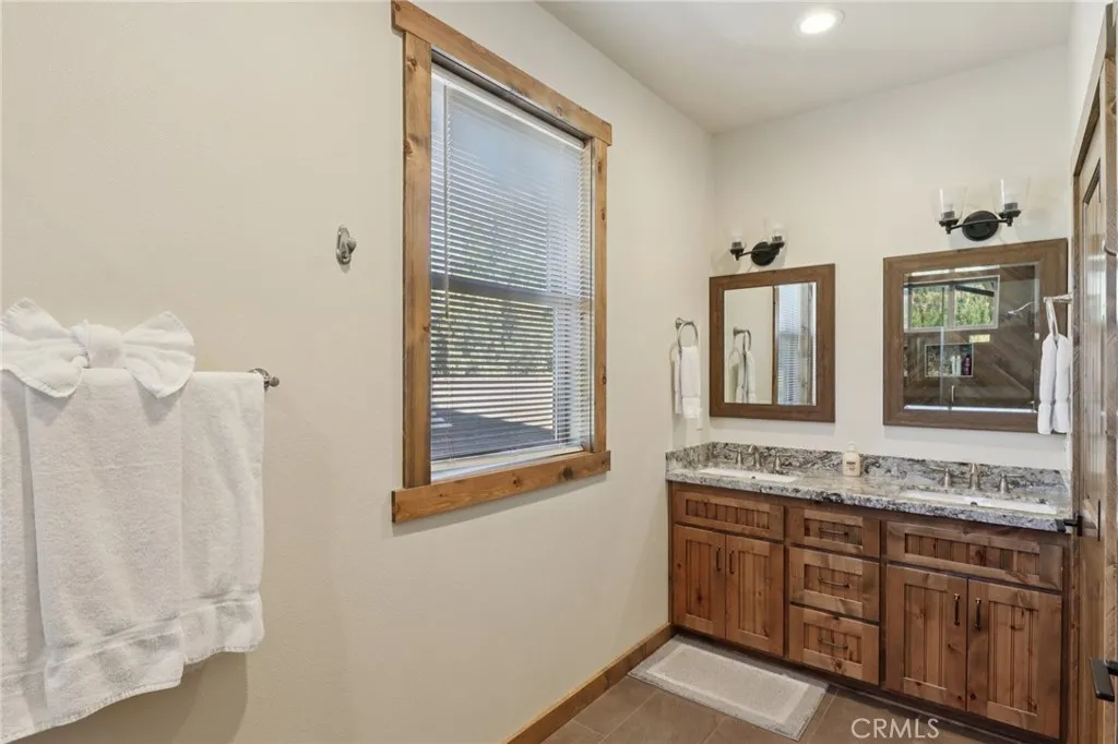 760 Tehama Drive, Big Bear Lake, California 92315 home-pic-17