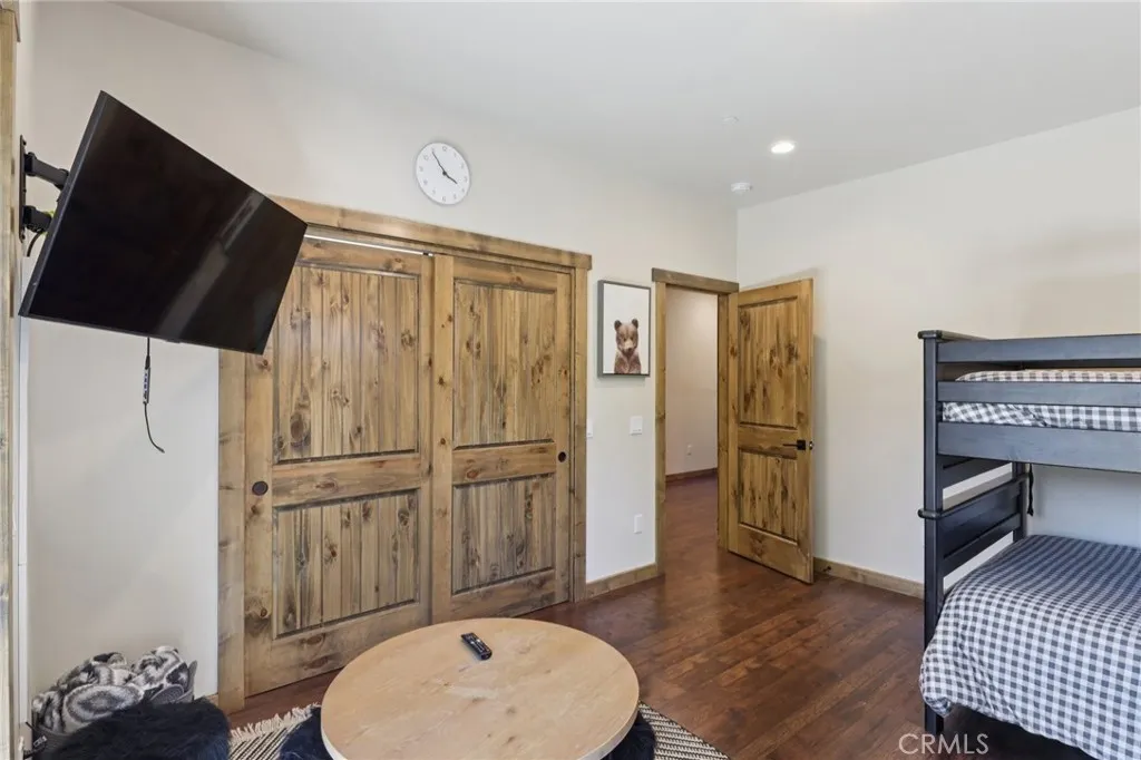 760 Tehama Drive, Big Bear Lake, California 92315 home-pic-24