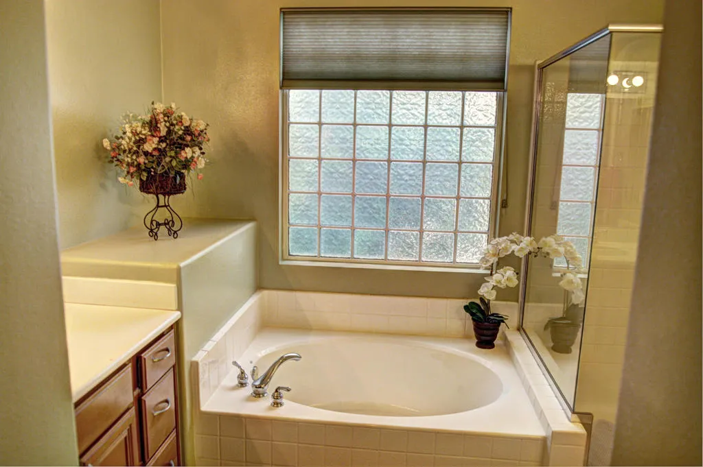 82087 Hopkins Drive, Indio, California 92201 home-pic-17