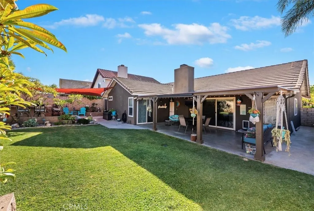 1921 Lynwood, Corona, California 92881 home-pic-27