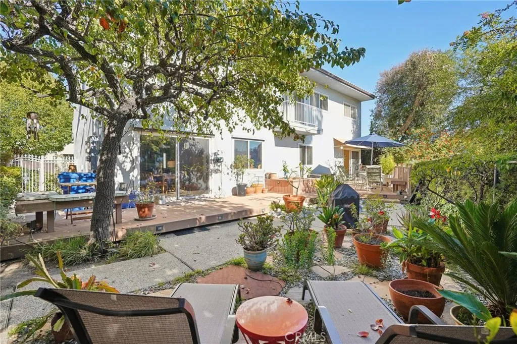 2305 Silver Ridge Avenue, Los Angeles, California 90039 home-pic-41