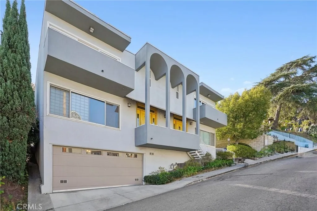 2305 Silver Ridge Avenue, Los Angeles, California 90039 home-pic-0