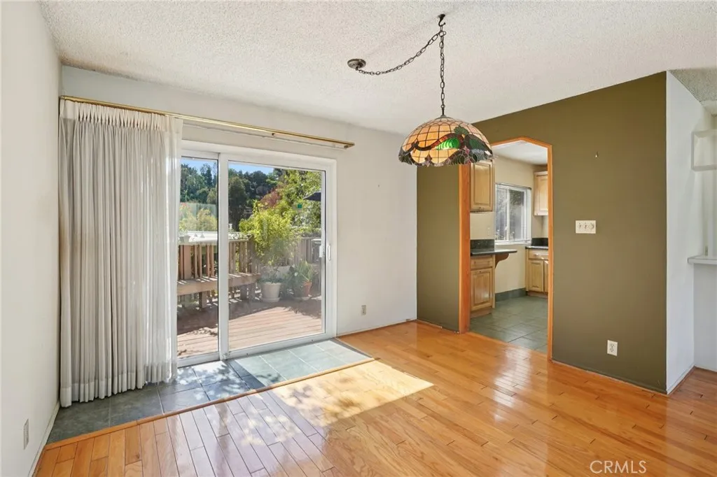2305 Silver Ridge Avenue, Los Angeles, California 90039 home-pic-20