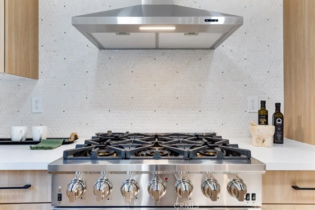 9921 Westwanda, Beverly Hills, California 90210 home-pic-11