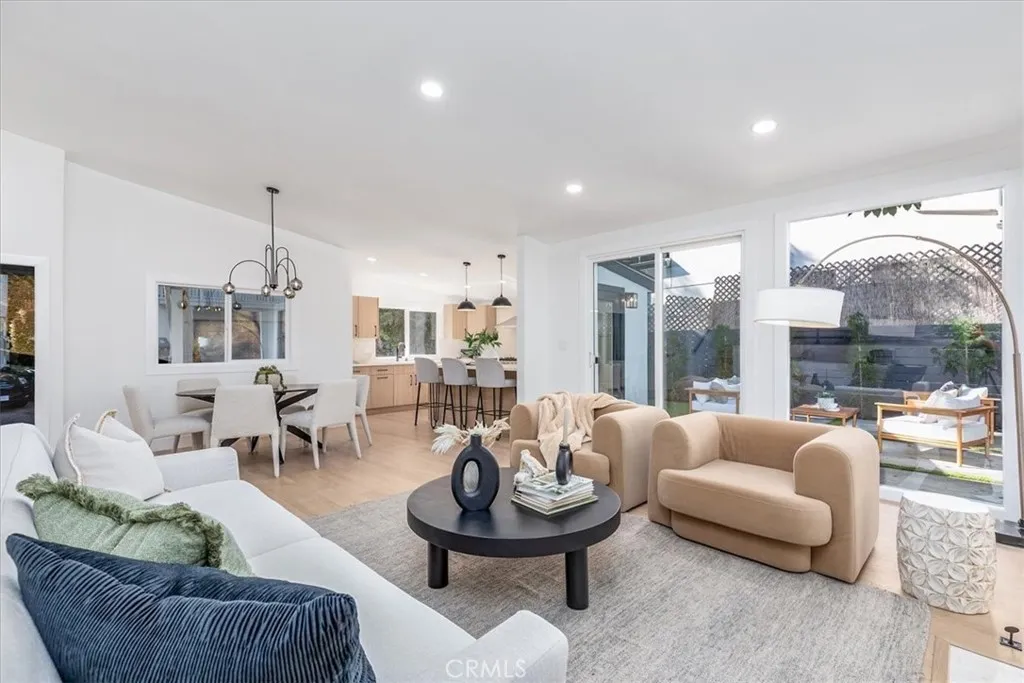 9921 Westwanda, Beverly Hills, California 90210 home-pic-6