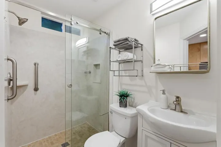 333 Roble Avenue, Redwood City, California 94061