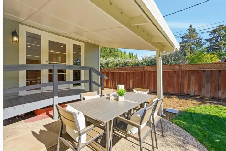 333 Roble Avenue, Redwood City, California 94061