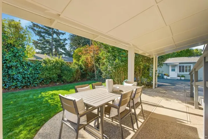 333 Roble Avenue, Redwood City, California 94061