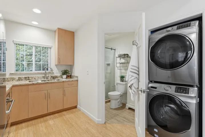 333 Roble Avenue, Redwood City, California 94061