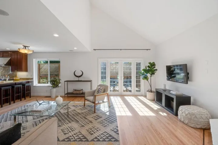 420 Valdez Avenue, Half Moon Bay, California 94019