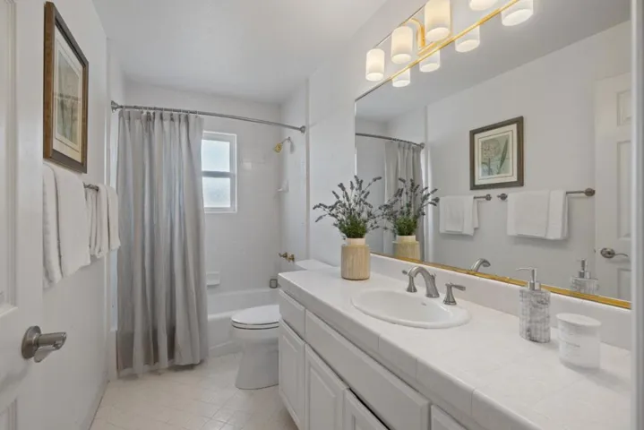 420 Valdez Avenue, Half Moon Bay, California 94019
