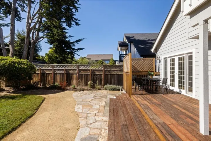 420 Valdez Avenue, Half Moon Bay, California 94019
