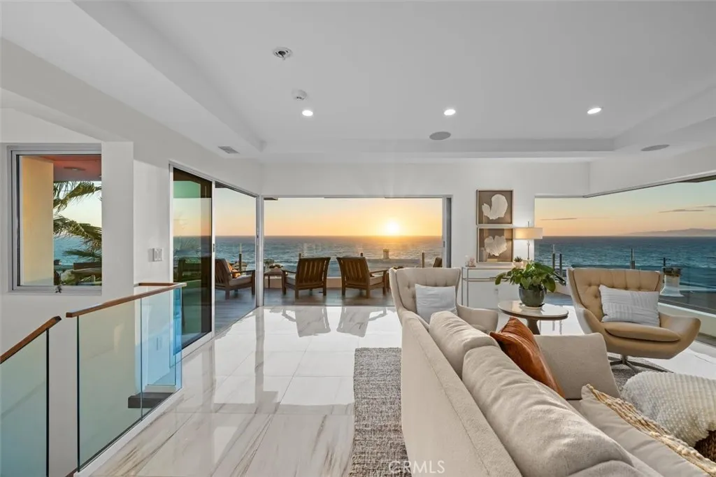 3601 Bayview Drive, Manhattan Beach, California 90266 home-pic-5