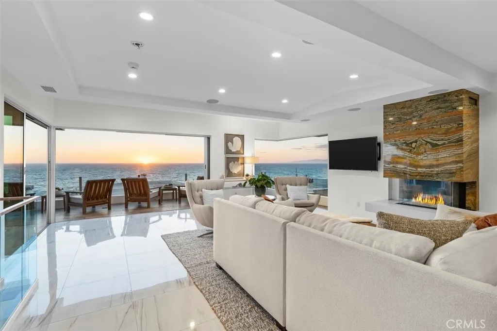 3601 Bayview Drive, Manhattan Beach, California 90266 home-pic-11