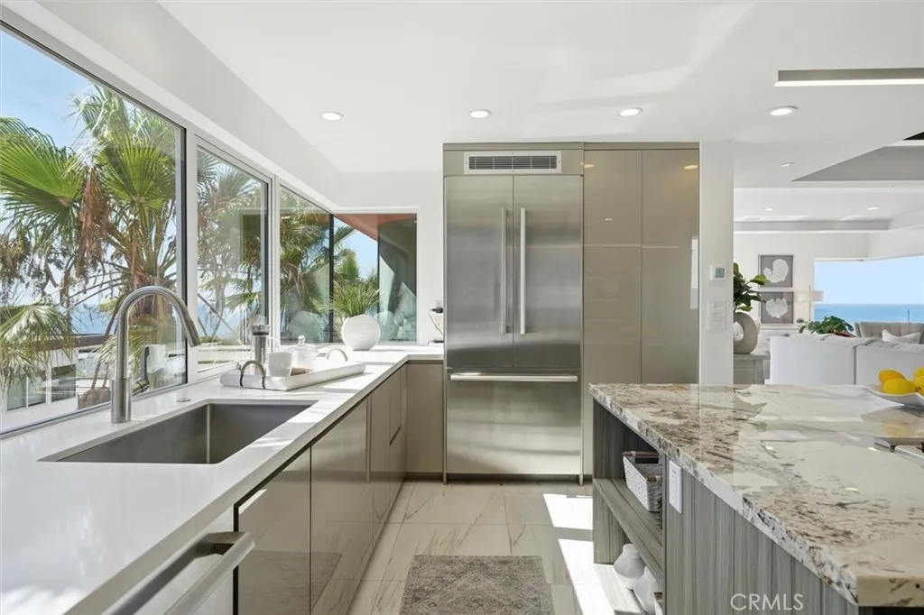 3601 Bayview Drive, Manhattan Beach, California 90266 home-pic-38