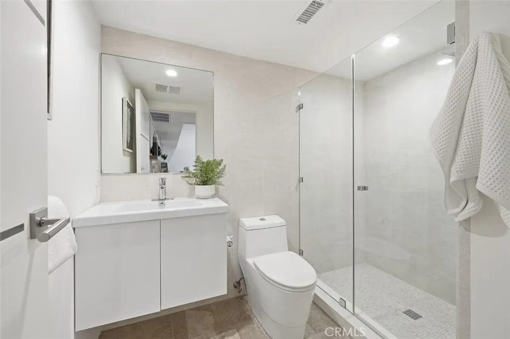 3601 Bayview Drive, Manhattan Beach, California 90266 home-pic-23
