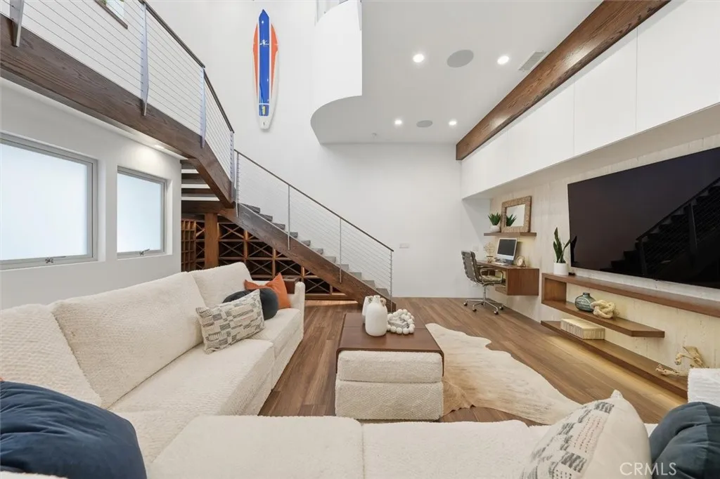 3601 Bayview Drive, Manhattan Beach, California 90266 home-pic-24