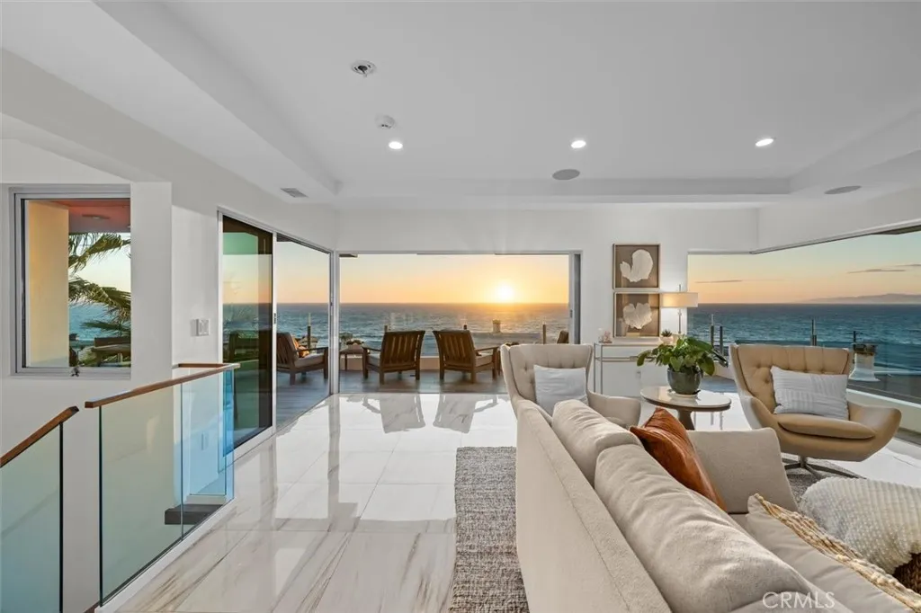 3601 Bayview Drive, Manhattan Beach, California 90266 home-pic-7