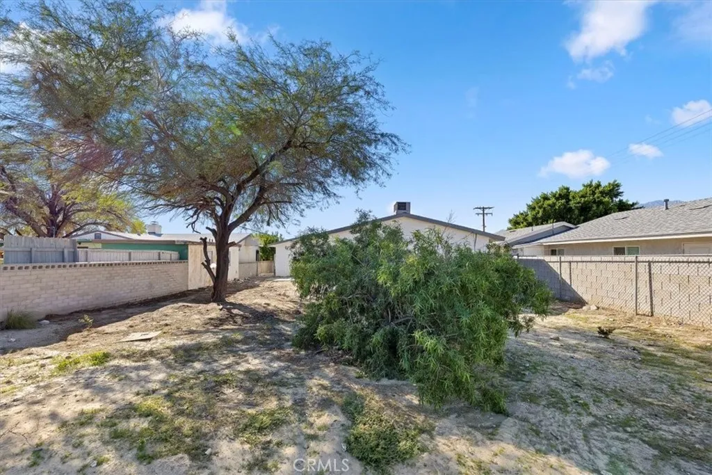 66146 Acoma, Desert Hot Springs, California 92240 home-pic-16