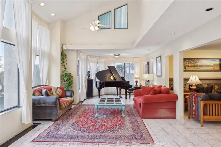 5625 E Calle Canada, Anaheim Hills, California 92807