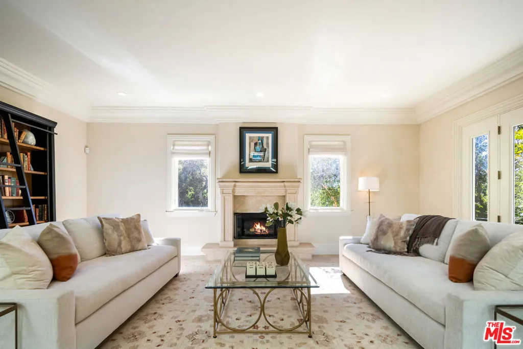 1350 Benedict Canyon Drive, Beverly Hills, California 90210 home-pic-6