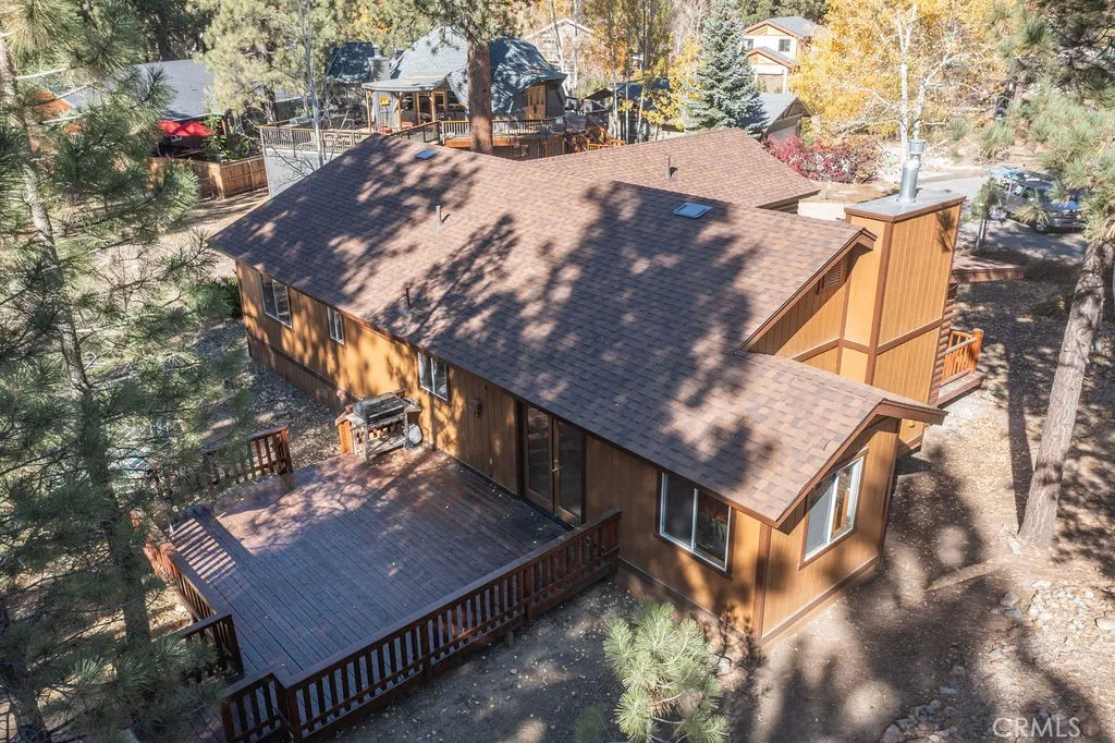 320 Dove Court, Big Bear Lake, California 92315 home-pic-16