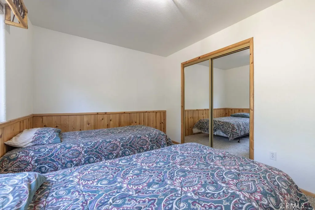 320 Dove Court, Big Bear Lake, California 92315 home-pic-45