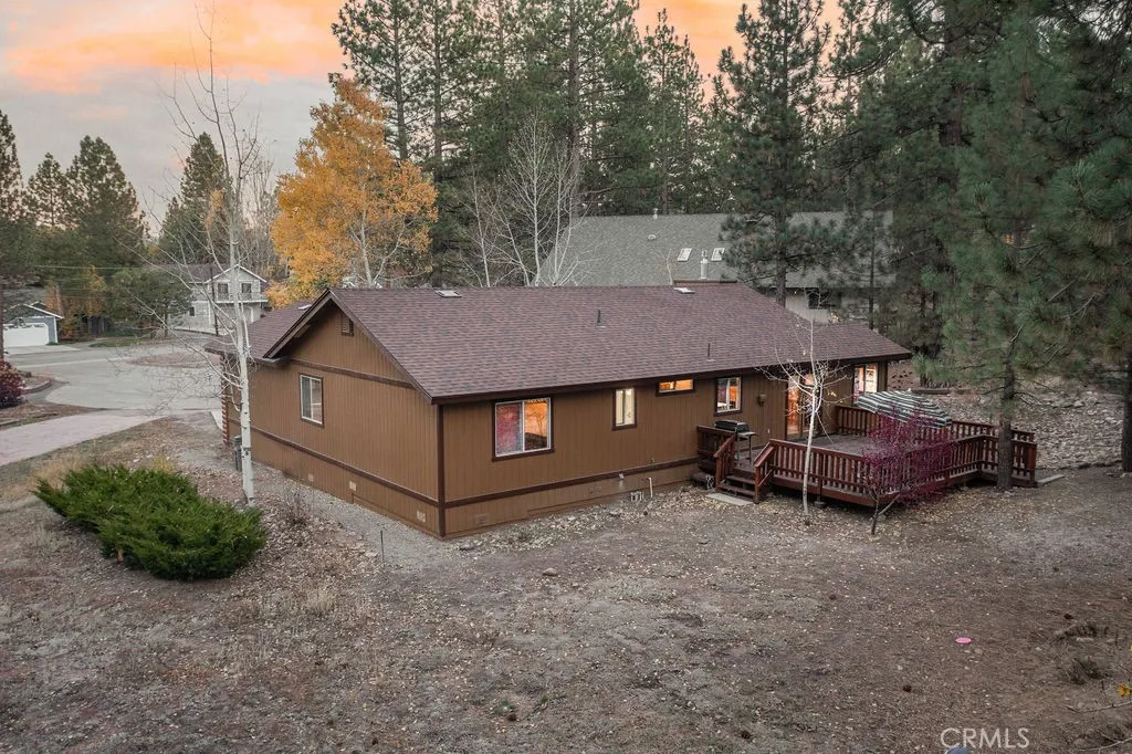 320 Dove Court, Big Bear Lake, California 92315 home-pic-10