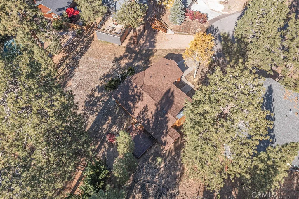 320 Dove Court, Big Bear Lake, California 92315 home-pic-17