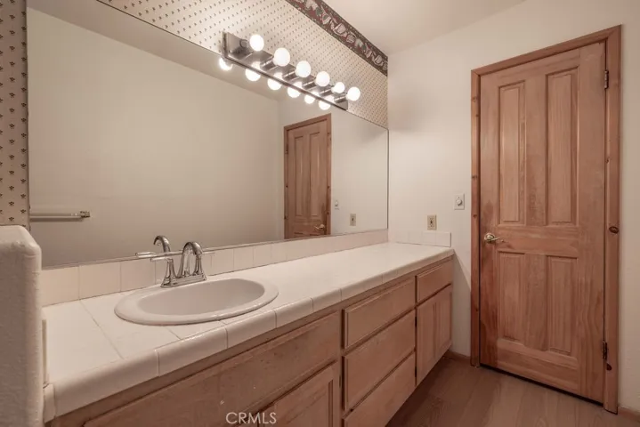 320 Dove Court, Big Bear Lake, California 92315