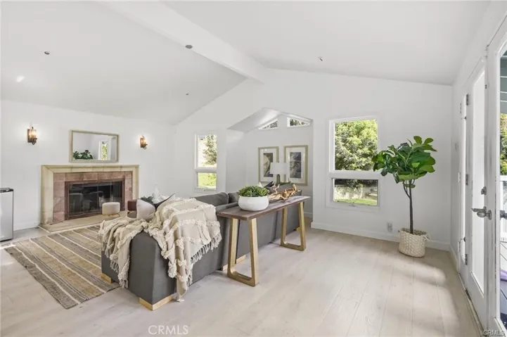 10392 Shadyridge, North Tustin, California 92705
