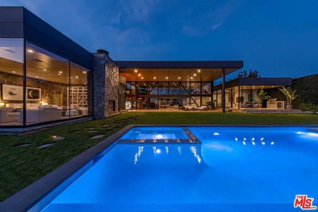 630 Clinton Place, Beverly Hills, California 90210 home-pic-37