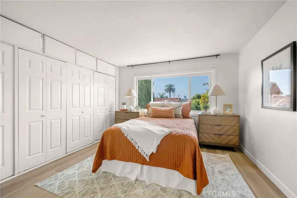 2844 E 3rd St 210, Long Beach, California 90814 home-pic-14