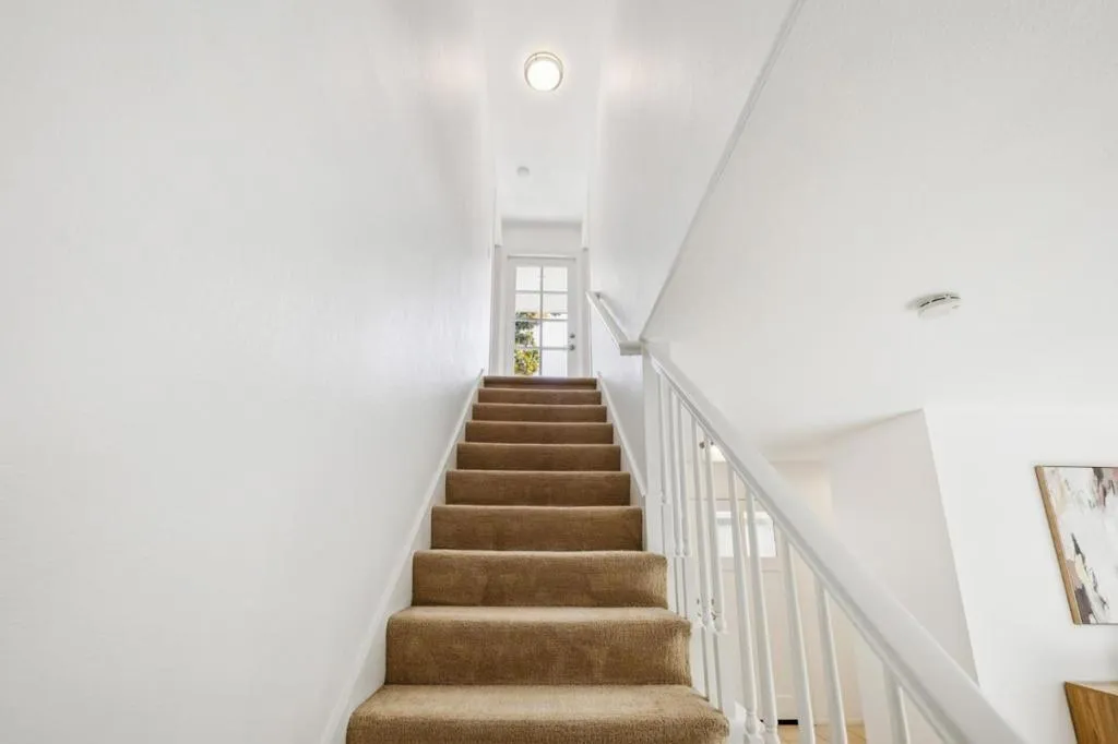 64 Los Altos Square, Los Altos, California 94022 home-pic-49