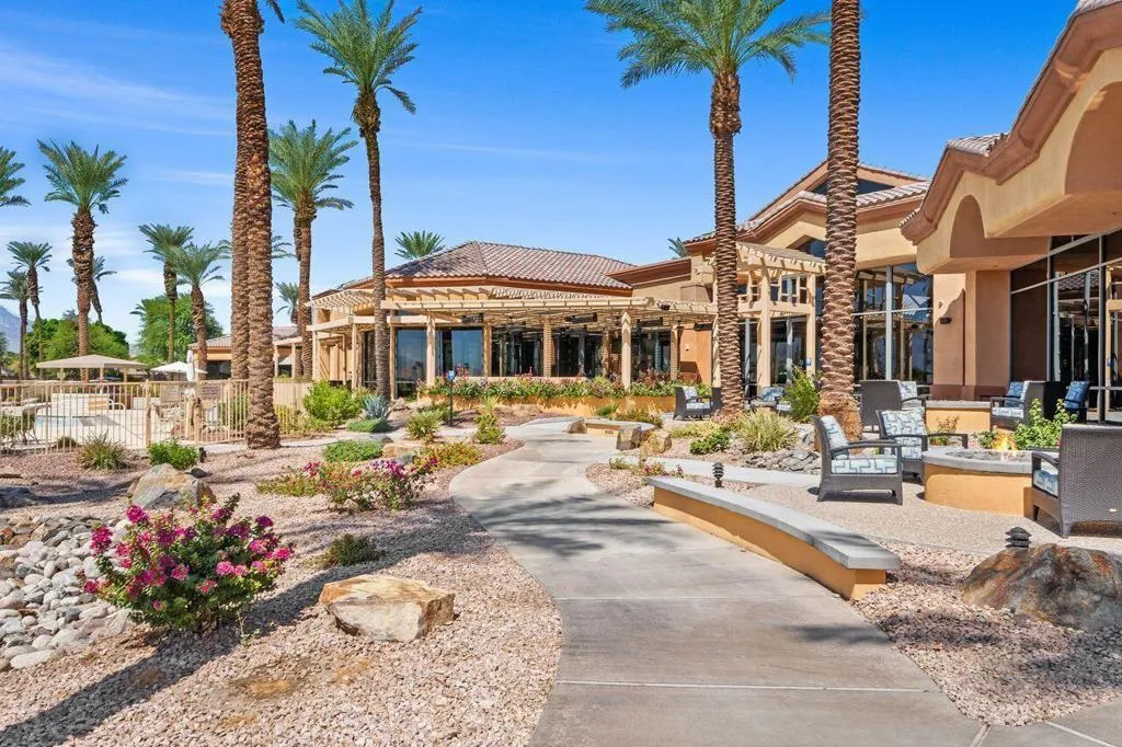35882 Royal Sage Court, Palm Desert, California 92211 home-pic-47