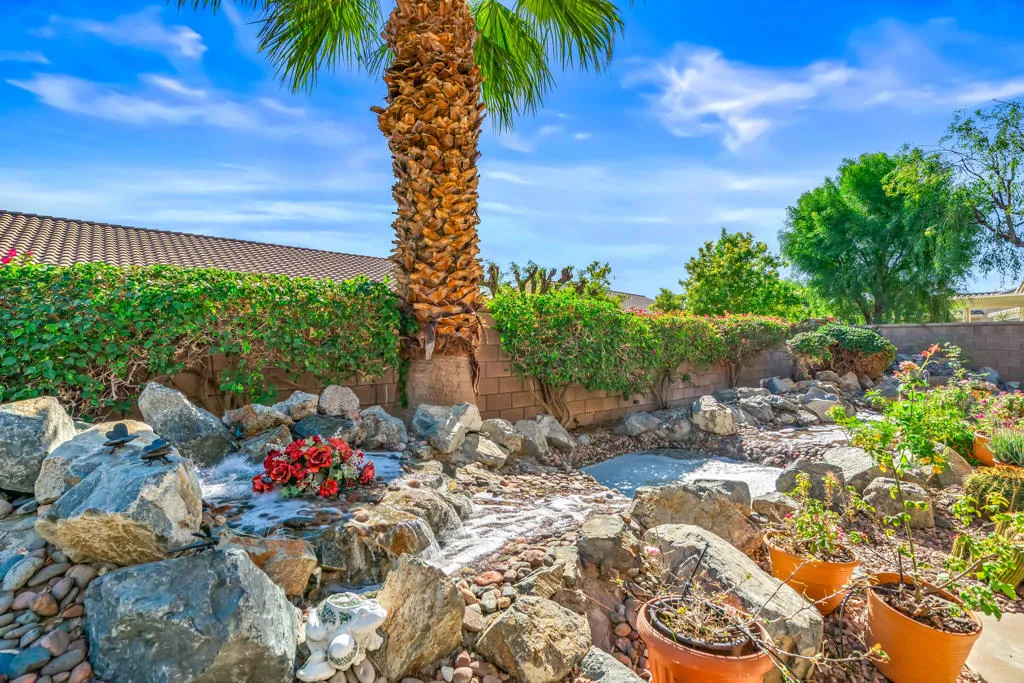 35882 Royal Sage Court, Palm Desert, California 92211 home-pic-32