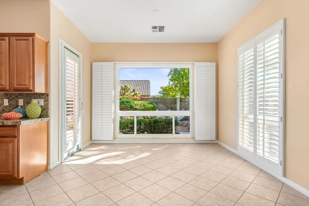 35882 Royal Sage Court, Palm Desert, California 92211 home-pic-28
