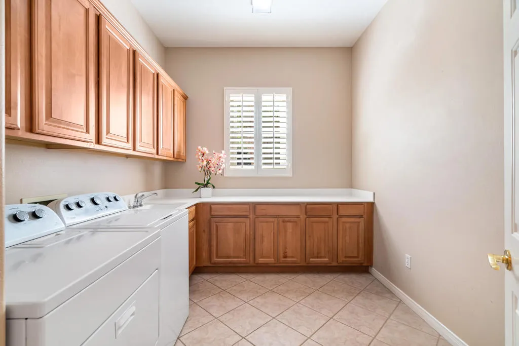 35882 Royal Sage Court, Palm Desert, California 92211 home-pic-24