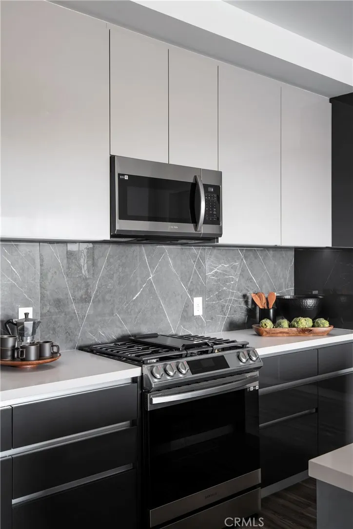 118 Astronaut Ellison S Onizuka Street 306, Los Angeles, California 90012 home-pic-6