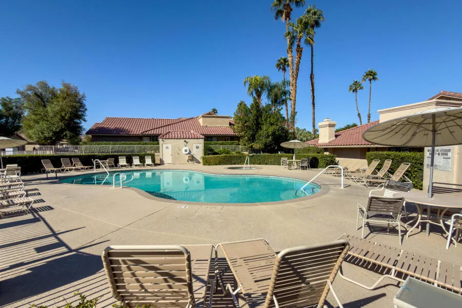 41830 E Woodhaven Drive E, Palm Desert, California 92211 home-pic-22