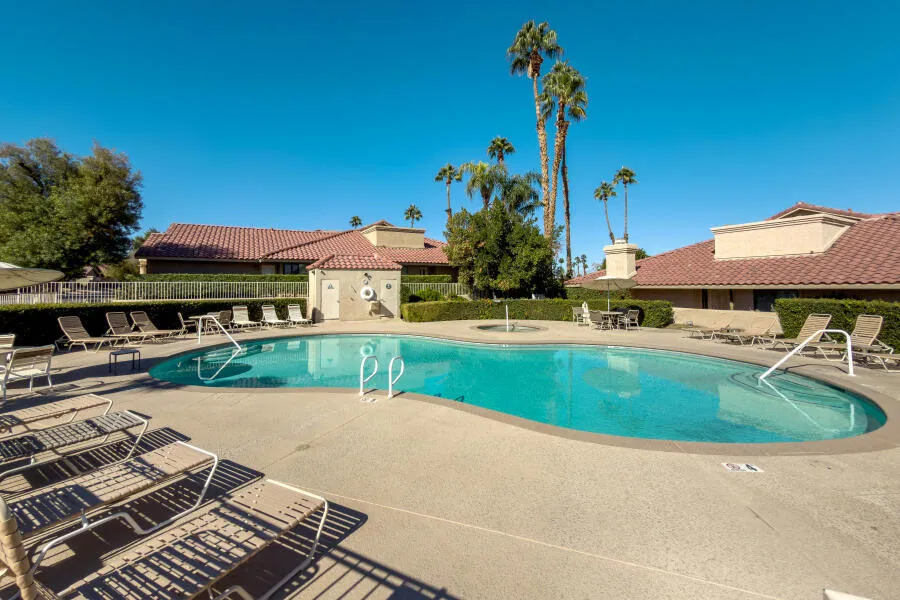 41830 E Woodhaven Drive E, Palm Desert, California 92211 home-pic-21