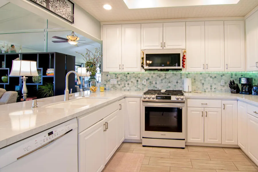 41830 E Woodhaven Drive E, Palm Desert, California 92211 home-pic-5