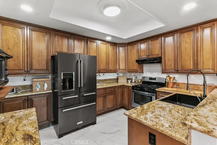 6039 E Hackamore, Anaheim Hills, California 92807