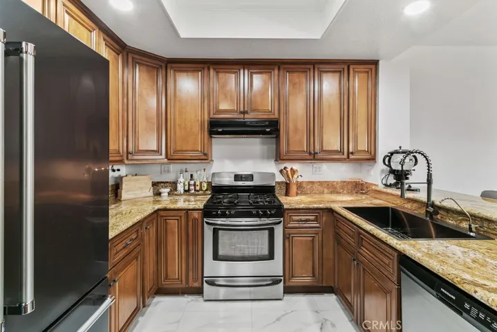 6039 E Hackamore, Anaheim Hills, California 92807