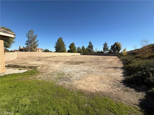 2560 Duomo, Palmdale, California 93550
