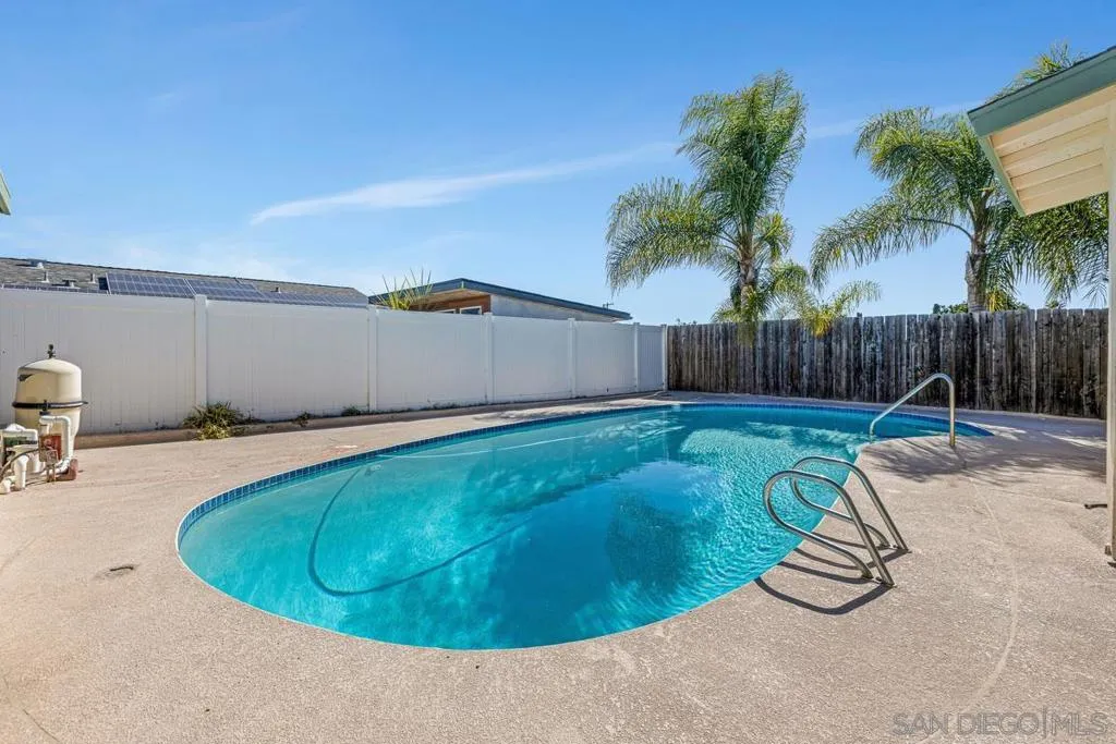 2567 Pheasant Drive, San Diego, California 92123 home-pic-25